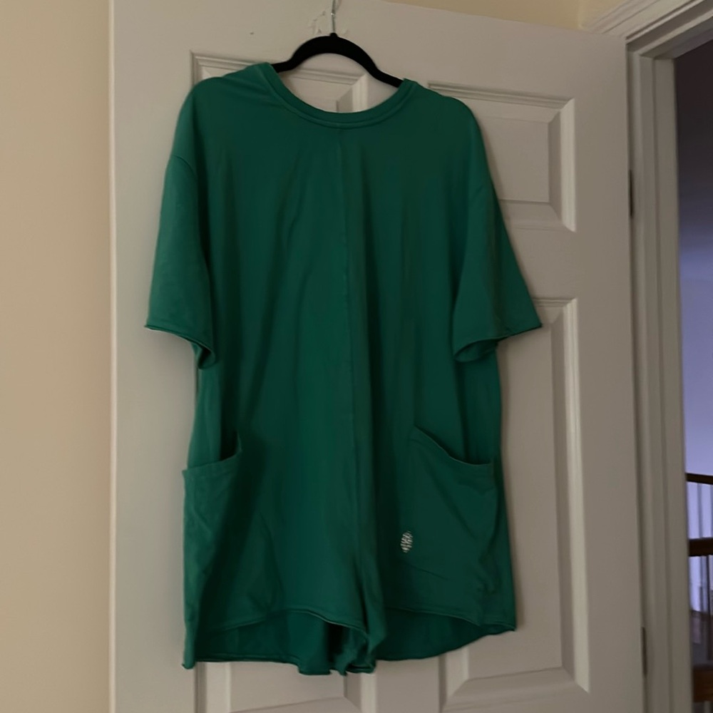 Free People Movement Hot Shot Tee Romper - M - Kelly Green New Has Slight Flaw